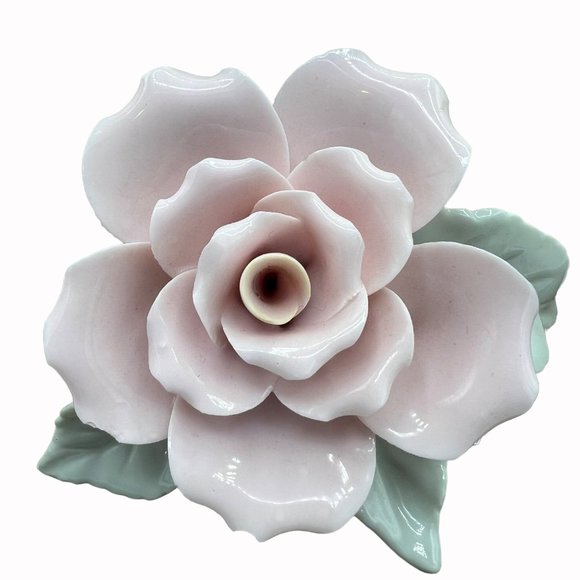 Vintage Porcelain Sculpture Realistic Rose with Butterfly Figure Paperweight Dis - Picture 5 of 7